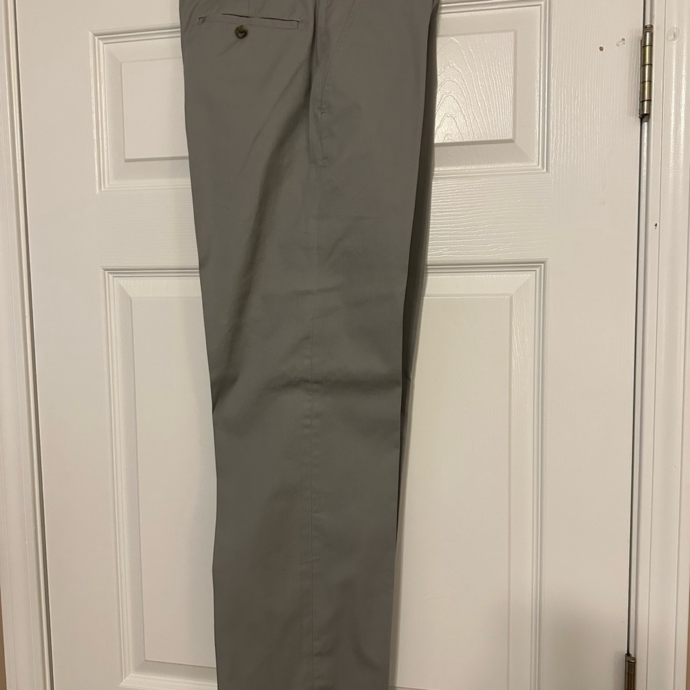 Banana Republic Gray Chinos Classic Straight-Leg